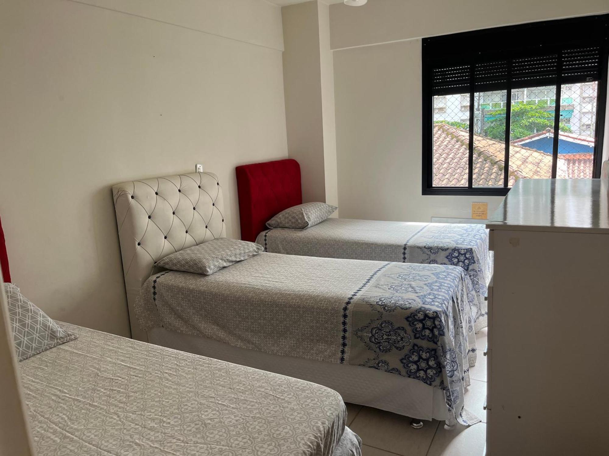 Apartamento Amplo A Menos De 400 Metros Da Praia Localizado Proximo A Praca Da Brunella, Area Nobre Do Guaruja. 外观 照片