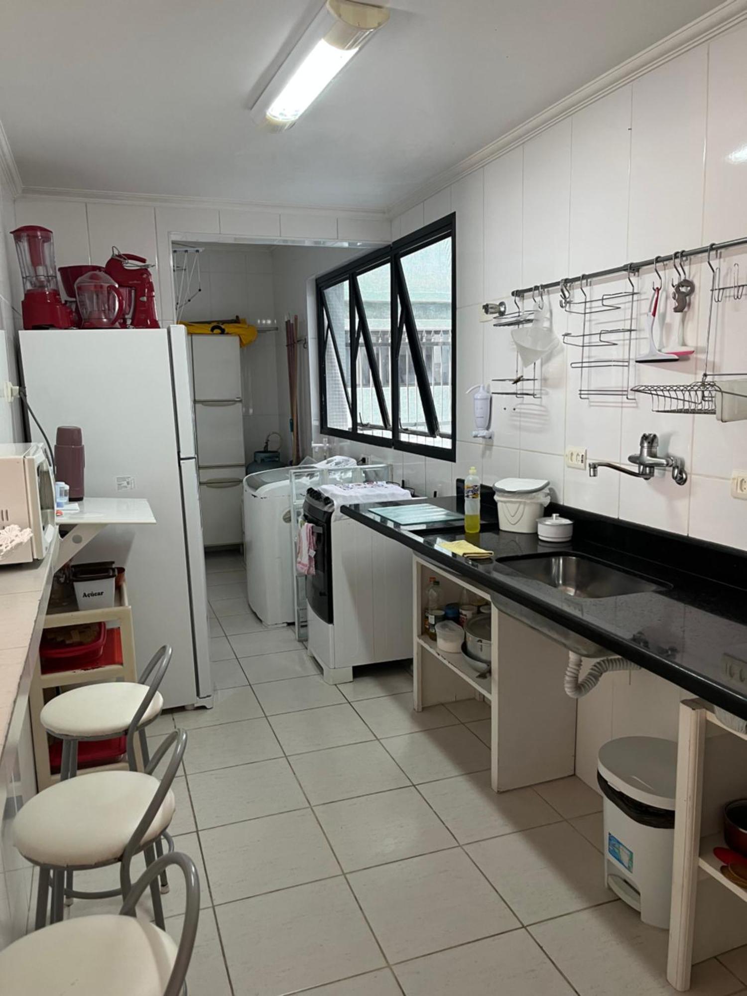 Apartamento Amplo A Menos De 400 Metros Da Praia Localizado Proximo A Praca Da Brunella, Area Nobre Do Guaruja. 外观 照片